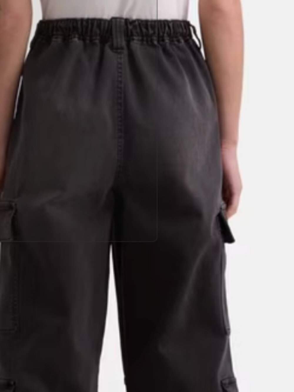NWT Madden NYC High Rise Skater Jean Cargo Relaxed Fit Women's XL Dark Wash - Picture 4 of 9